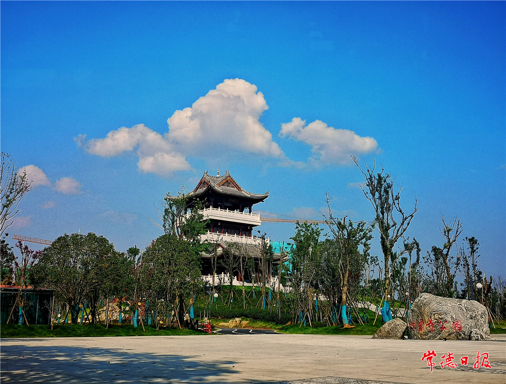 sj蒋世元-甘露寺公园-1.jpg
