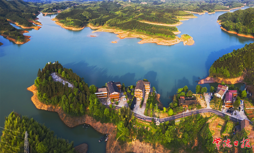 宋才华-绿水青山-1_副本.jpg