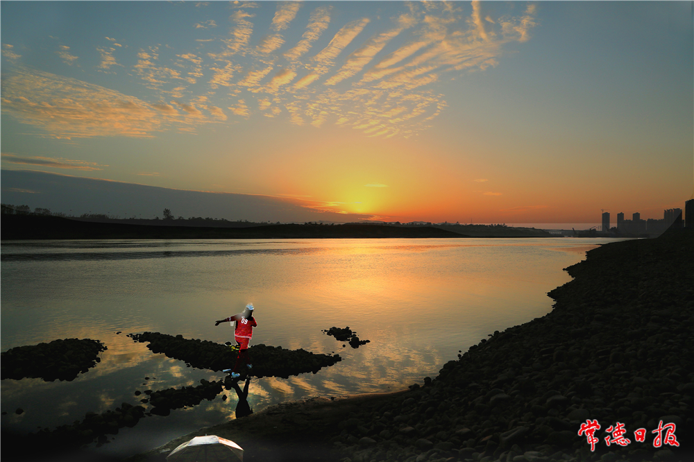 张儒银-夕阳如画-4-4.jpg